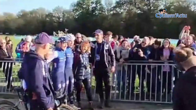 Cyclo-cross - Championnats d'Europe - Pontchâteau 2023 - La France débute les Europe de cyclo-cross avec de l'Or en relais mixte, le sélectionneur François Trarieux aux anges !