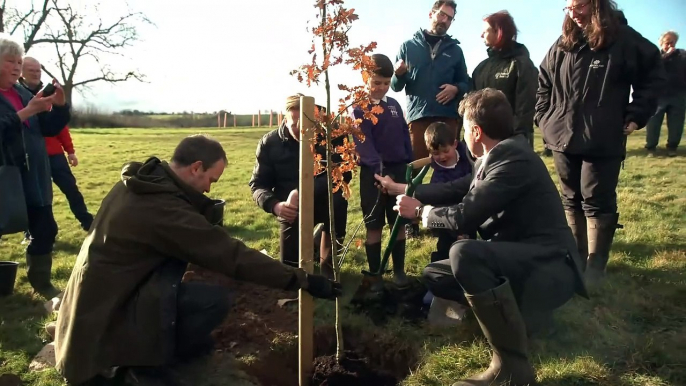 West of England Combined Authority Metro Mayor, Dan Norris, plants trees at Great Avon Wood