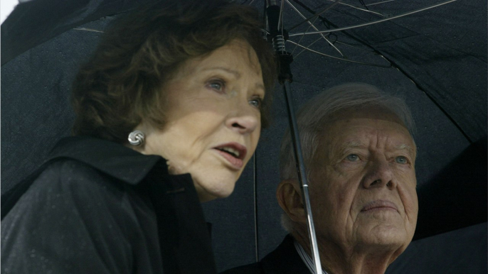 GALA VIDEO - Mort de Rosalynn Carter : retour sur son incroyable histoire d’amour avec Jimmy Carter, son mari depuis 77 ans