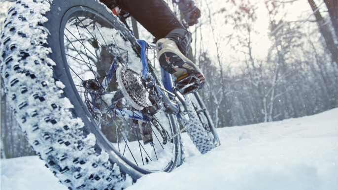 This is the most important thing you should know when cycling in the snow