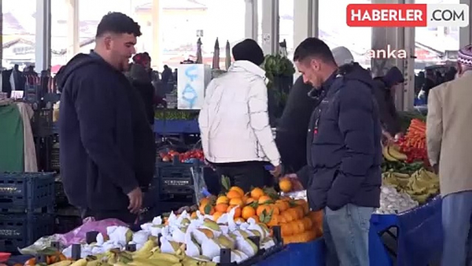 Aksaray'da Pazarda Fiyatlar Uçtu, Vatandaşlar Alışveriş Yapamıyor