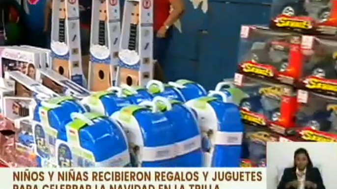 Caracas | Niños y niñas de La Trilla recibieron en total alegría juguetes otorgados por el MIPPCI