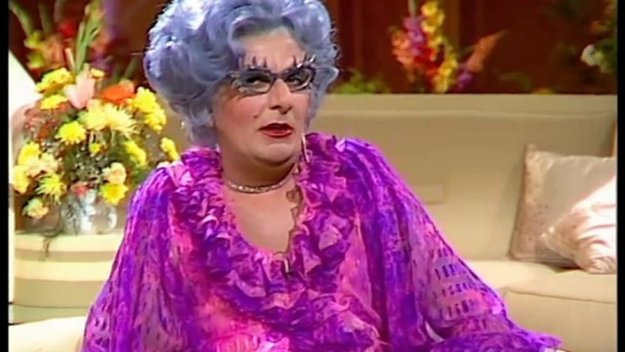 An Audience with Dame Edna Everage (1980) - LWT Comedy - Barry Humphries