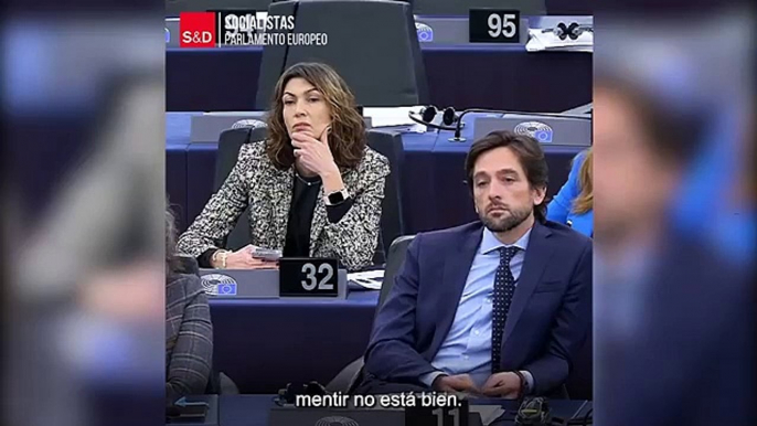 Iratxe García llama mentiroso a Manfred Weber