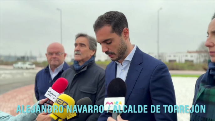 Torrejón de Ardoz inaugura una nueva escultura tridimensional que representa el escudo de la ciudad 