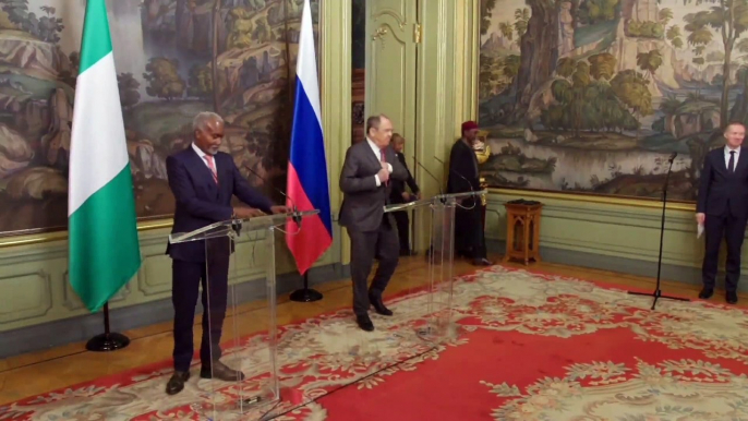 Russian foreign minister meets his Nigerian counterpart in Moscow