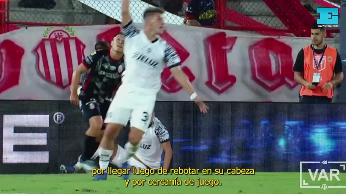 El audio del VAR de una de las jugadas polémicas entre Barracas Central e Independiente