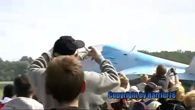 Su-27UBM Flanker - Crash - Belorussian Air Force - Air Show Radom 2009 (Poland) - HD!!!