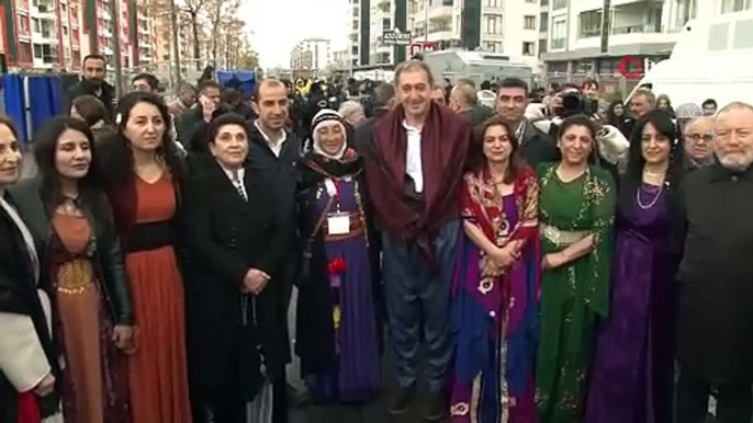 Diyarbakır'da Nevruz kutlamasında terör propagandası yapan 166 kişi gözaltında!