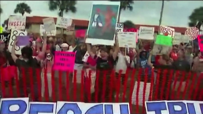 Manifestacion Anti-Trump a las afueras del Mitin de Trump en Fliorida