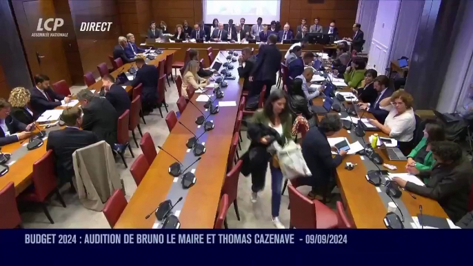 Le député Insoumis Sébastien Delogu moqué sur les réseaux sociaux après sa lecture poussive d'un discours qu'il semblait ni connaître... ni comprendre - Regardez