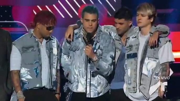 Latin American Music Awards 2022 - CNCO gana Álbum Favorito Pop con 'Déjà vu' en los Latin AMAs 2022 |