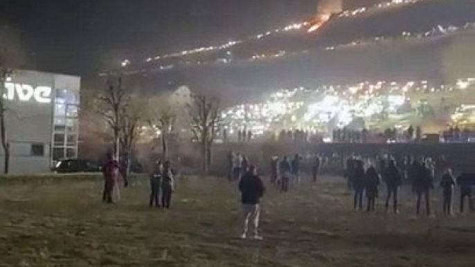 Des tracteurs à perte de vue alors que la rébellion des agriculteurs continue de croître... pas d'agriculteurs, pas de nourriture... au moment où nous parlons, le WEF prépare notre disparition à Davos... ils veulent nous affamer... tout le monde