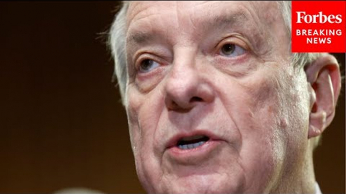 Dick Durbin Pushes Bill To Crack Down On Airlines' 'Deceptive Practices' Within Reward Systems