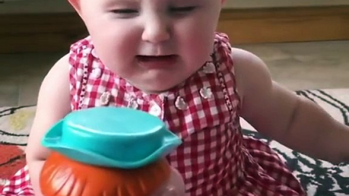 baby... laughing (480p)