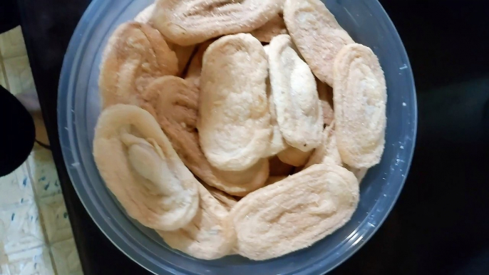 Otap biscuits with sugar