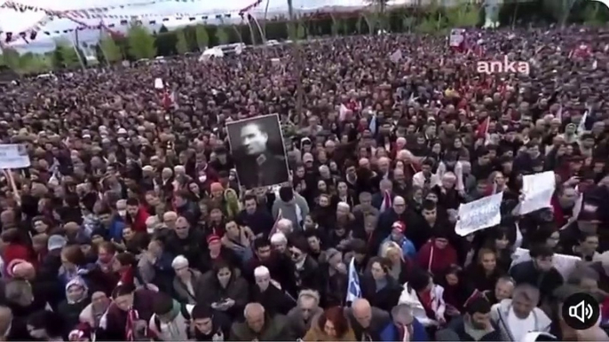 İYİ Parti Genel Başkanı Akşener'den Melih Gökçek'e gönderme. Bir jeliboncu arkadaş var Ankara'da