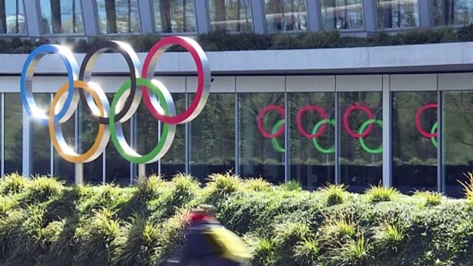 Autorizan a 25 deportistas rusos y bielorrusos a participar en los JJOO bajo bandera neutra