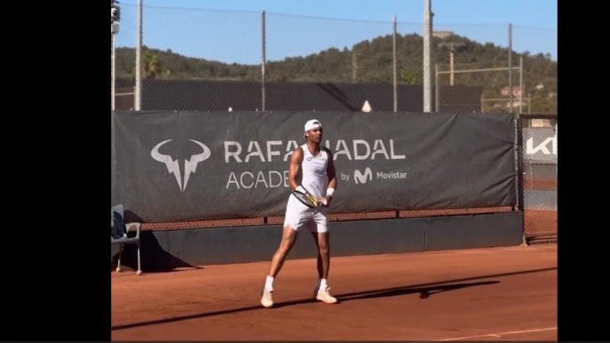 Tennis - Paris 2024 - Rafael Nadal monte en puissance à la Rafa Nadal Academy, à un mois des JO 2024,