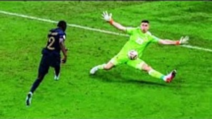 Crazy Saves in Football Crazy Saves in Football #ranaldo#football#messi#