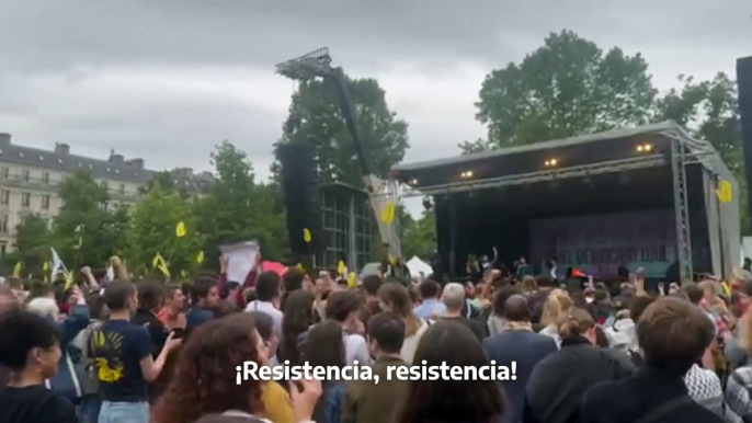 Miles de franceses protestan en París contra la extrema derecha de Le Pen ante la segunda vuelta de las legislativas: “Resistencia, resistencia”