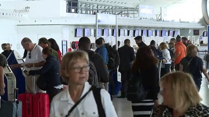 Sindicatos convocam greve nos aeroportos de Paris às vésperas dos Jogos Olímpicos