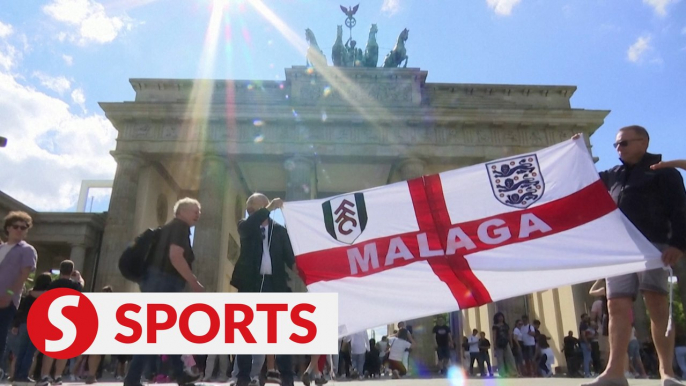 Fans start to gather in Berlin ahead of Euro final