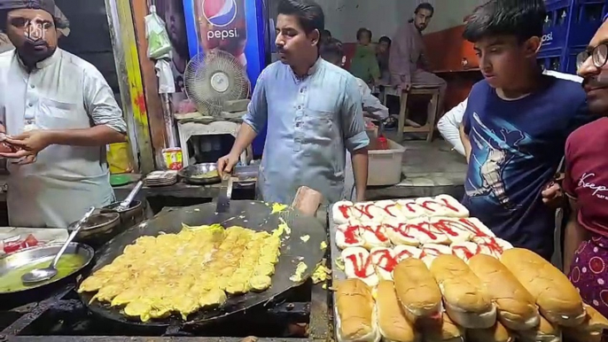 Omelet Burger - Lots of Burgers - Street Style Shami Burger - Street Food Lahori Bueger