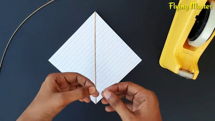 how to make world's smallest kite , flying Tiniest  notebook paper kite , how to make kite , patang