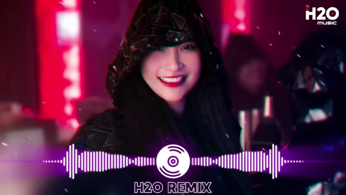 Hoa Cưới Remix, Phận Tàn Remix, Rồi Người Rời Bước Thật Mau Mặc Vào Tà Áo Nàng Dâu Hot TikTok 2023