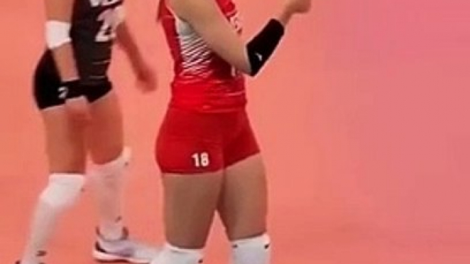 Zehra gunes volleyball beautiful ❤️