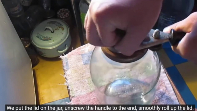 How to repair a semi-automatic bottle preservation key.