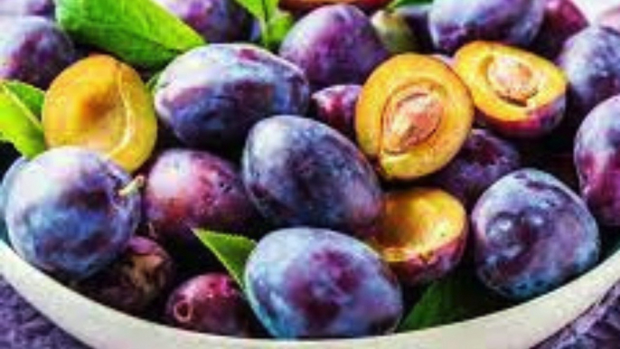 Health Benefits of Plums in Daily Diet Improve Heart Health, Blood Sugar Levels, Bone Health, Skin Health, and More