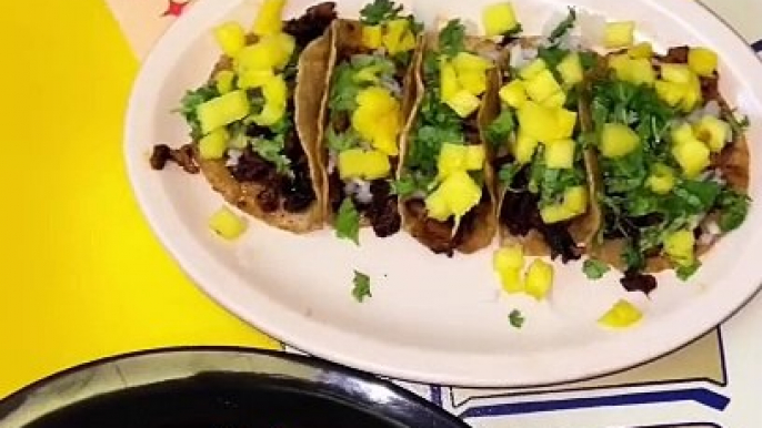 Mami Carajo: échate el taco campechano más gordis de Zona Rosa