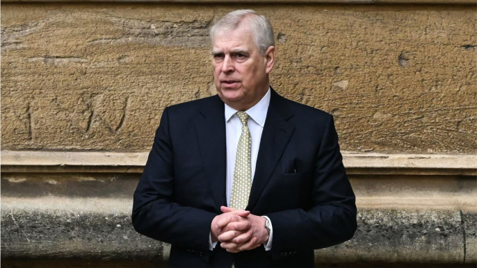 Prince Andrew: The National Portrait Gallery to acquire an embarrassing photo of the disgraced Duke