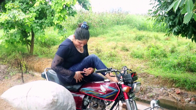 My Brother Bike  Unseen Beautiful Village Life in Pakistan  Beautiful Old Culture of PunjabSobia