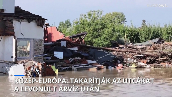 Megkezdődött a romeltakarítás Olaszország északi részén, ahol házakat sodort el az árvíz