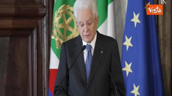 Mattarella: "Grazie alla ricerca il cancro non è più un male incurabile"