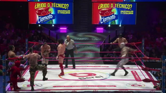 Flip Gordon, Templario, Volador Jr. vs Ángel de Oro, Niebla Roja, Soberano Jr.