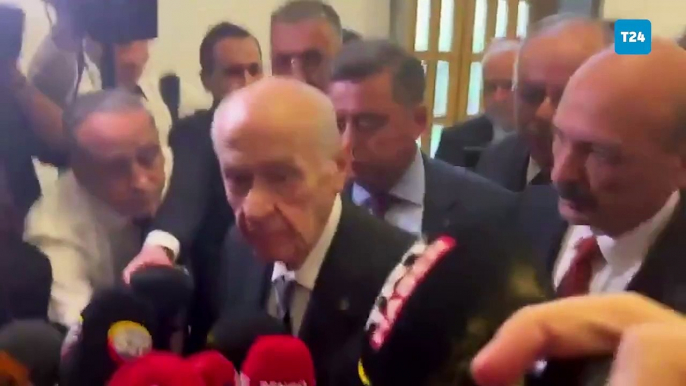 Bahçeli’den basın mensubuna sert çıkış