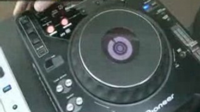 Pioneer CDJ-400 vs. CDJ-800 vs CDJ-1000 w/ DJM-700