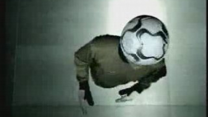 Ronaldinho Nike football freestyle