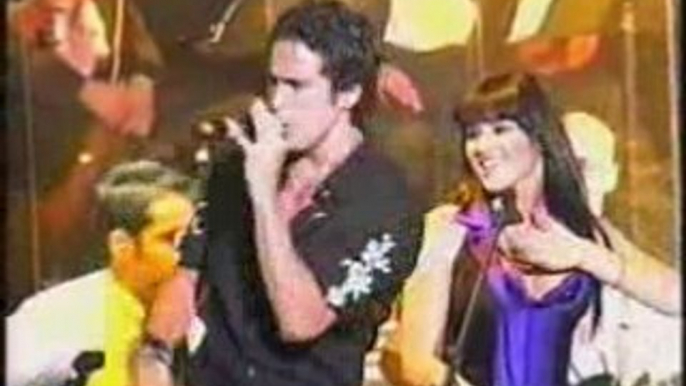 RBD - Que fue del amor (CONFESIONES EN CONCIERTO)