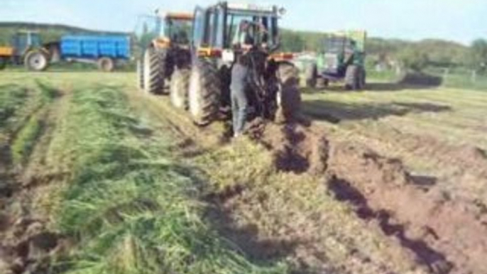 L'ensilage 2008 chez mathieu 7 !