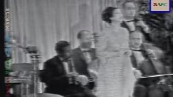 Oum Kalthoum  (part 1)ام كلثوم-بعيد عنك