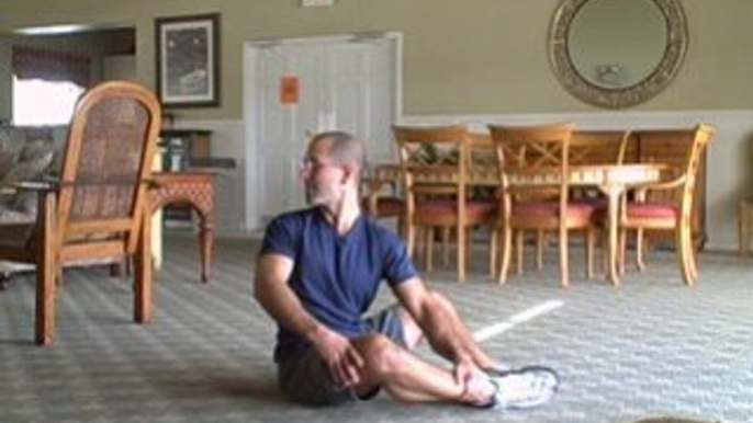 Golf Flexibility - Isometric Golf Stretch: Butterfly Twist