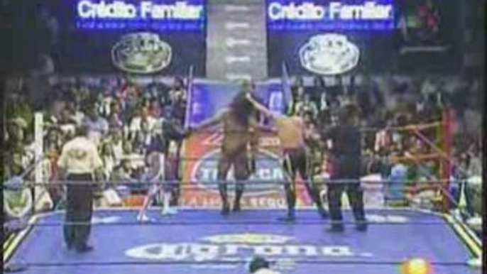 Garza, Fantasma, Máscara vs Metal, Terrible, Texano