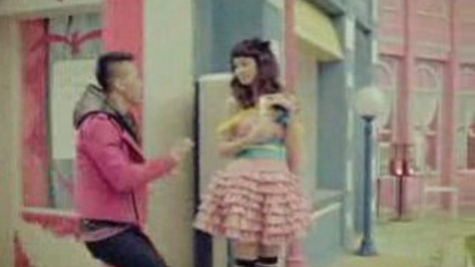 Big Bang & Kim Tae Hee CYON Ice Cream Phone CF - Pub'